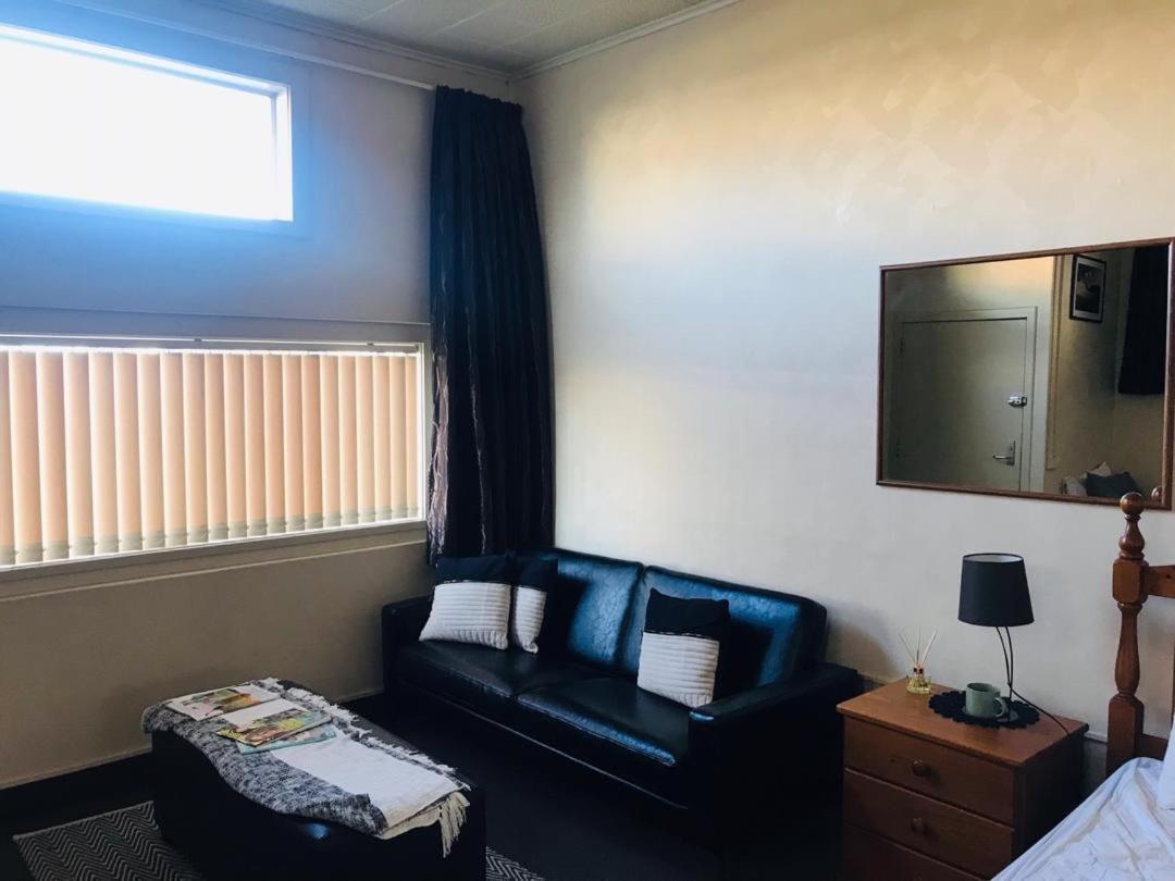 Otautau Hotel المظهر الخارجي الصورة
